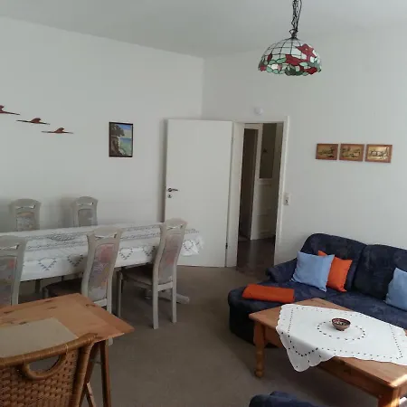 Grosse * Nossentiner Huette